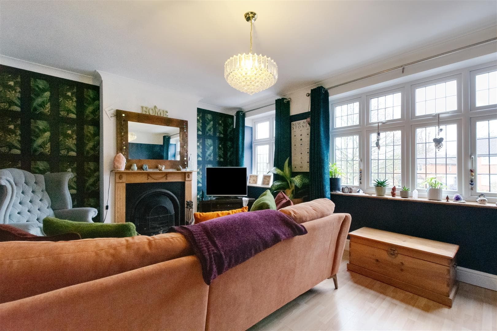 Cleave Avenue, Farnborough, Kent, BR6 7HB