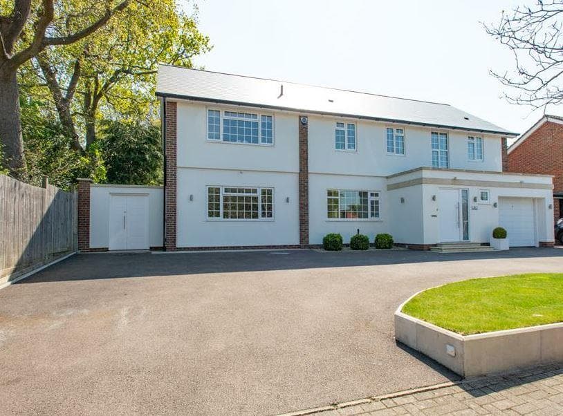 The Birches, Locksbottom, Kent, BR6 8NH