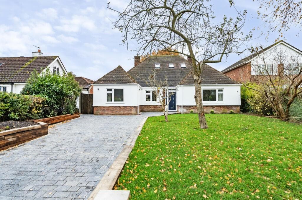 Homesdale Road, Petts Wood East, Kent, BR5 1JS