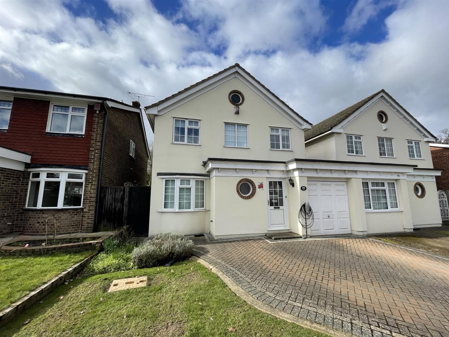 Masefield View, Orpington, Kent, BR6 8PH