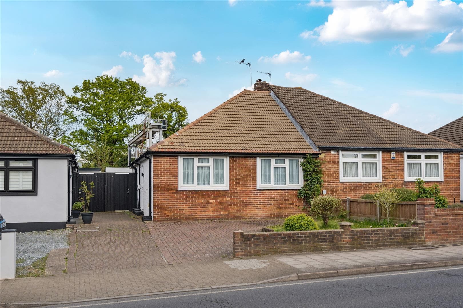 Towncourt Lane, Petts Wood, Kent, BR5 1EJ