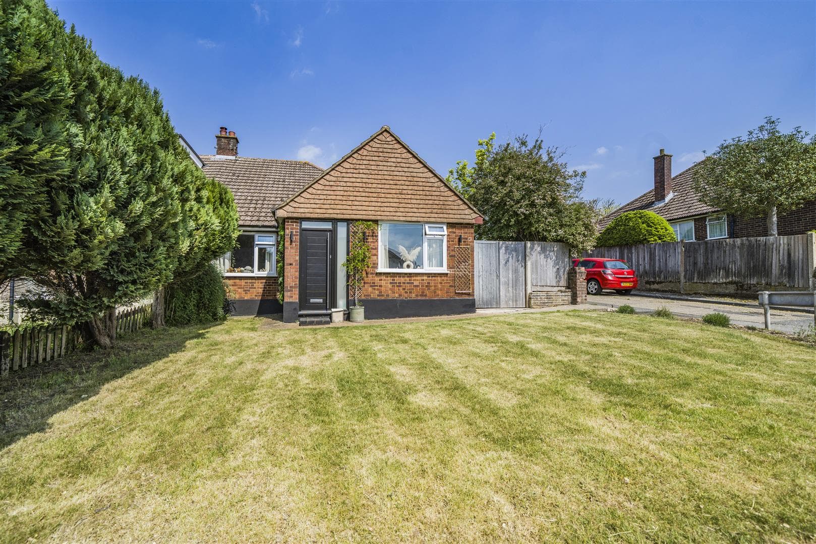 Worlds End Lane, Green Street Green, Orpington, Kent, BR6 6AG