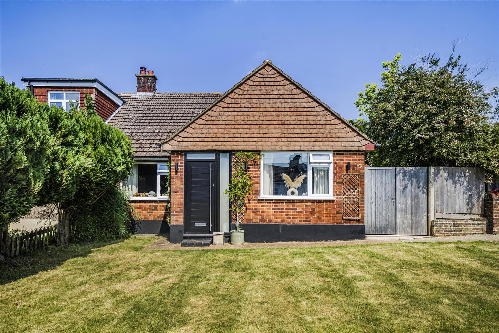 Worlds End Lane, Green Street Green, Orpington, Kent, BR6 6AG