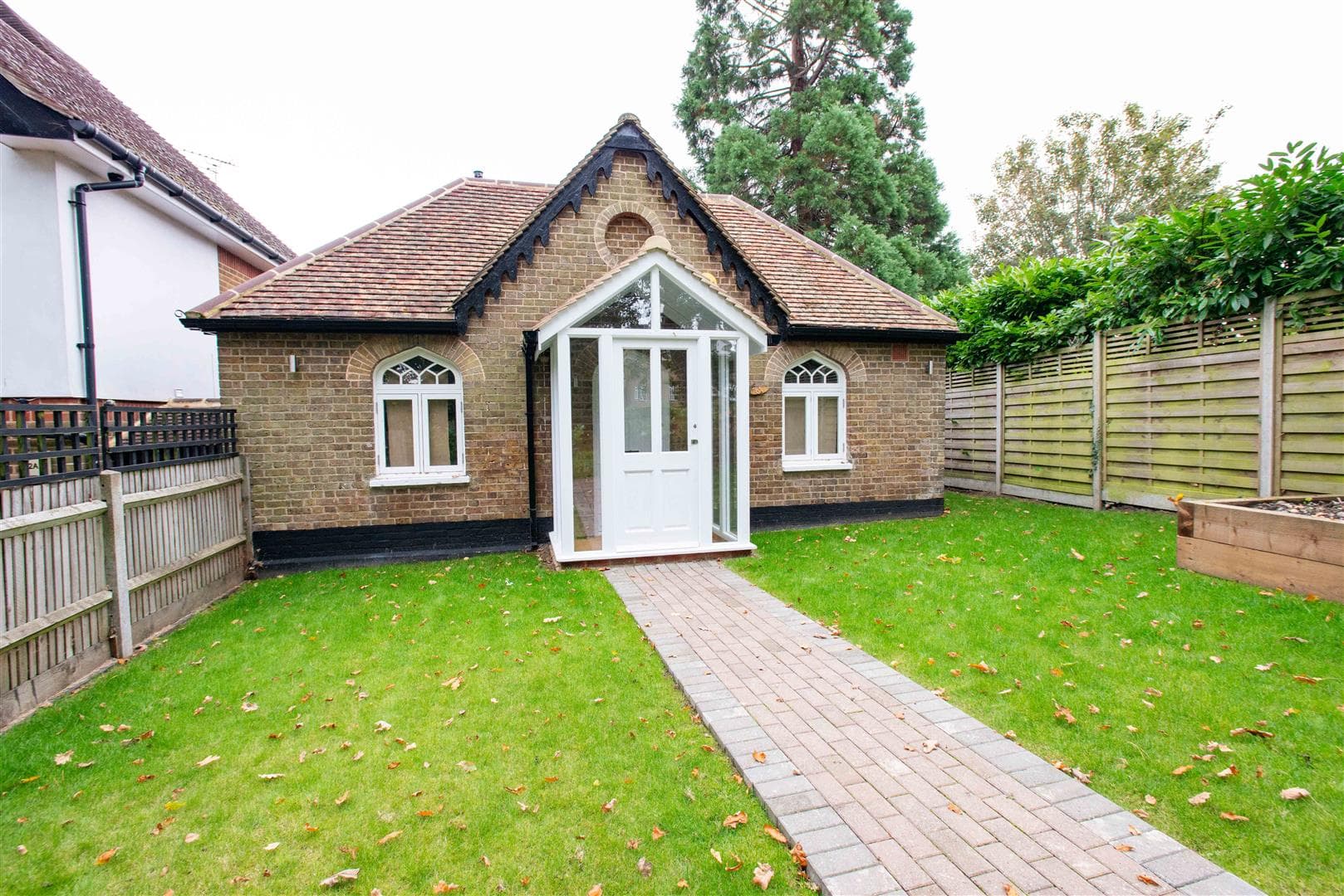 Broomhill Road, Orpington, Kent, BR6 0EW
