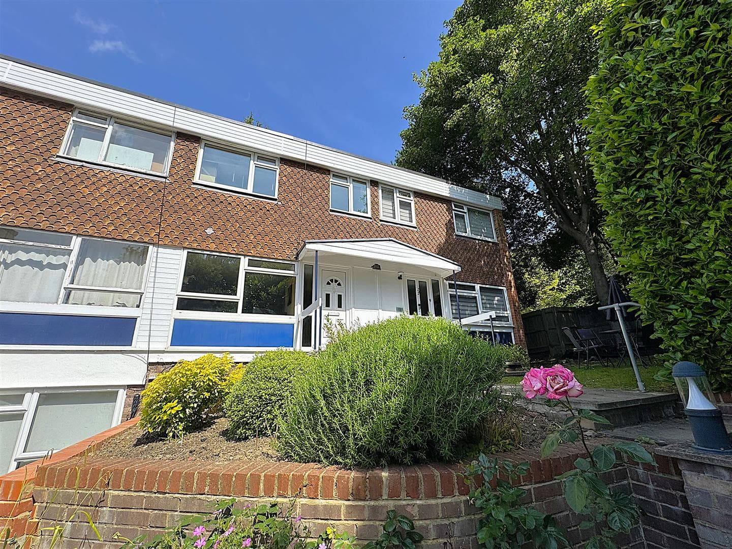 Caveside Close, Chislehurst, BR7 5NL