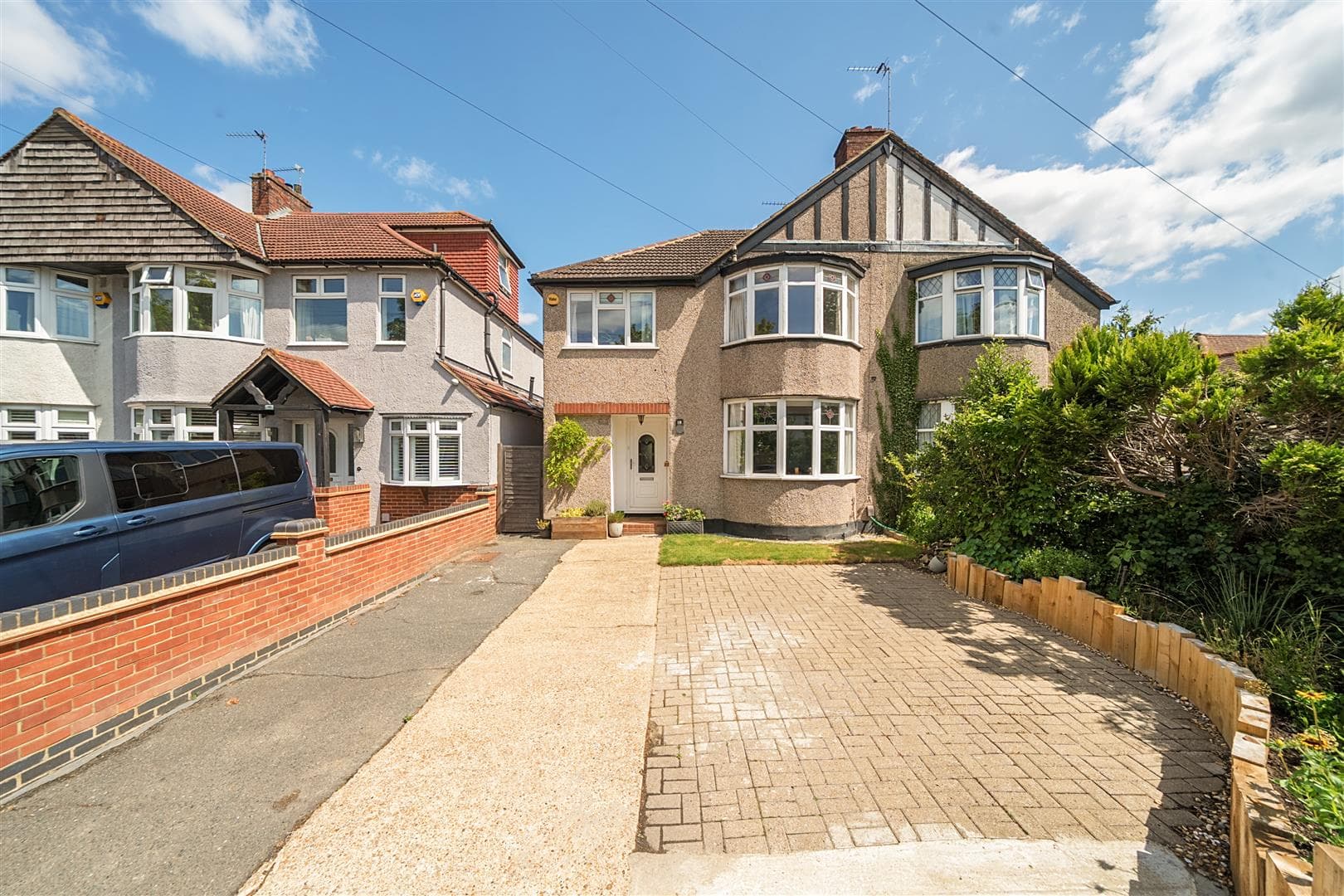 Southborough Lane, Bromley, Kent, BR2 8BG