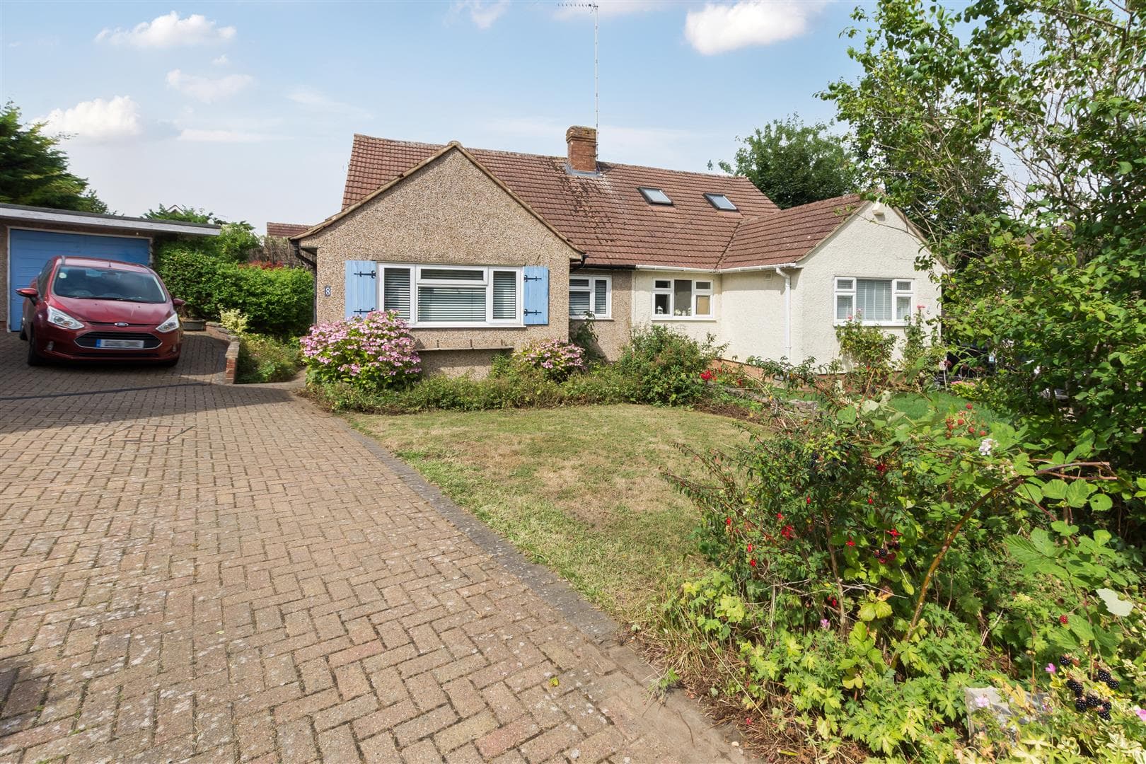 Lynne Close, Green Street Green, Kent, BR6 6BS