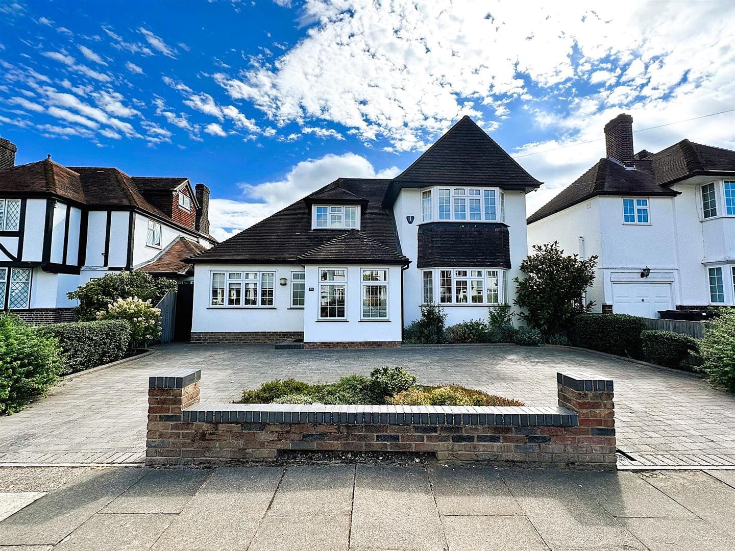 Sutherland Avenue, Petts Wood, Kent, BR5 1RB