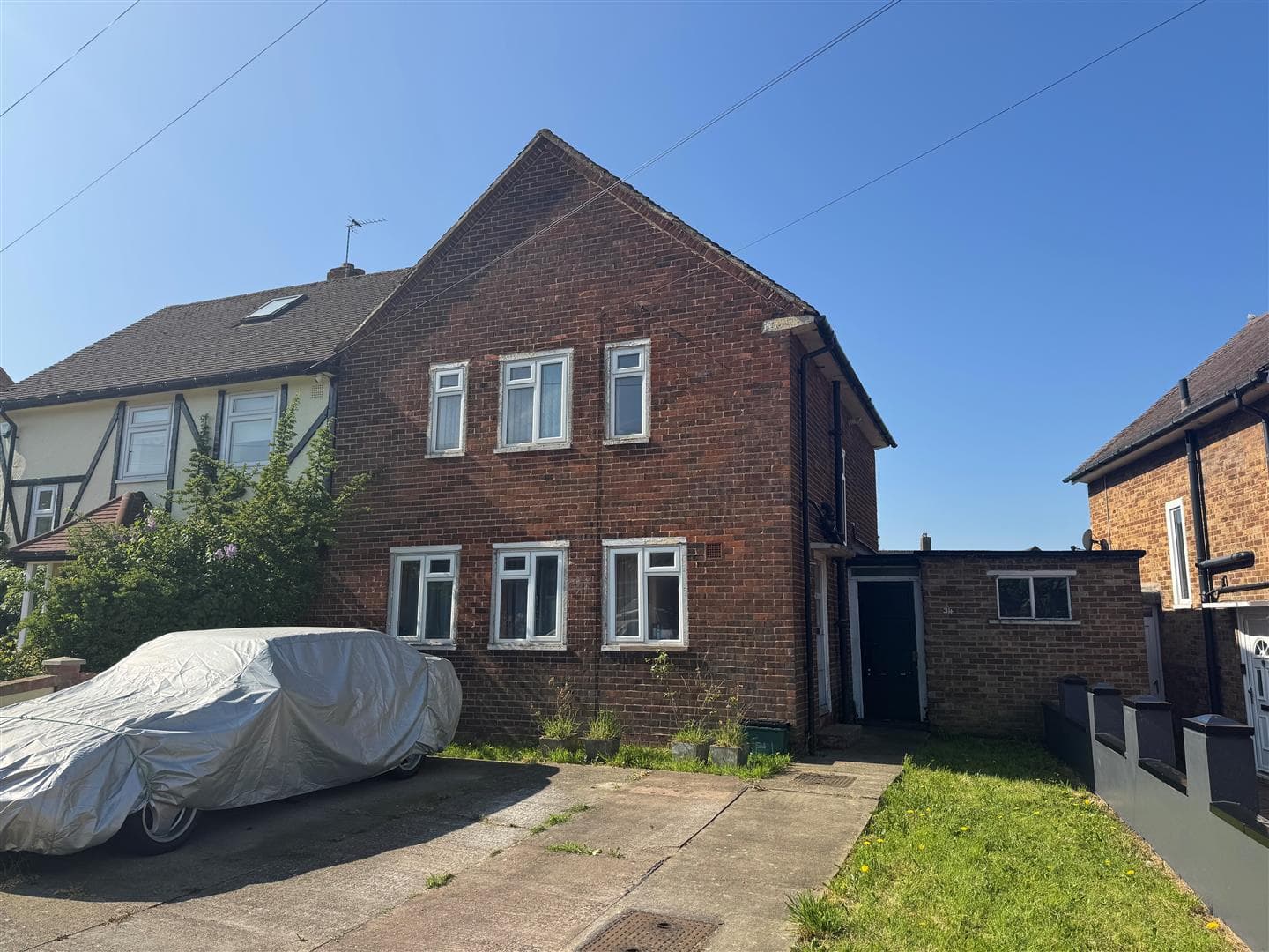 Larch Way, Bromley, BR2 8DU