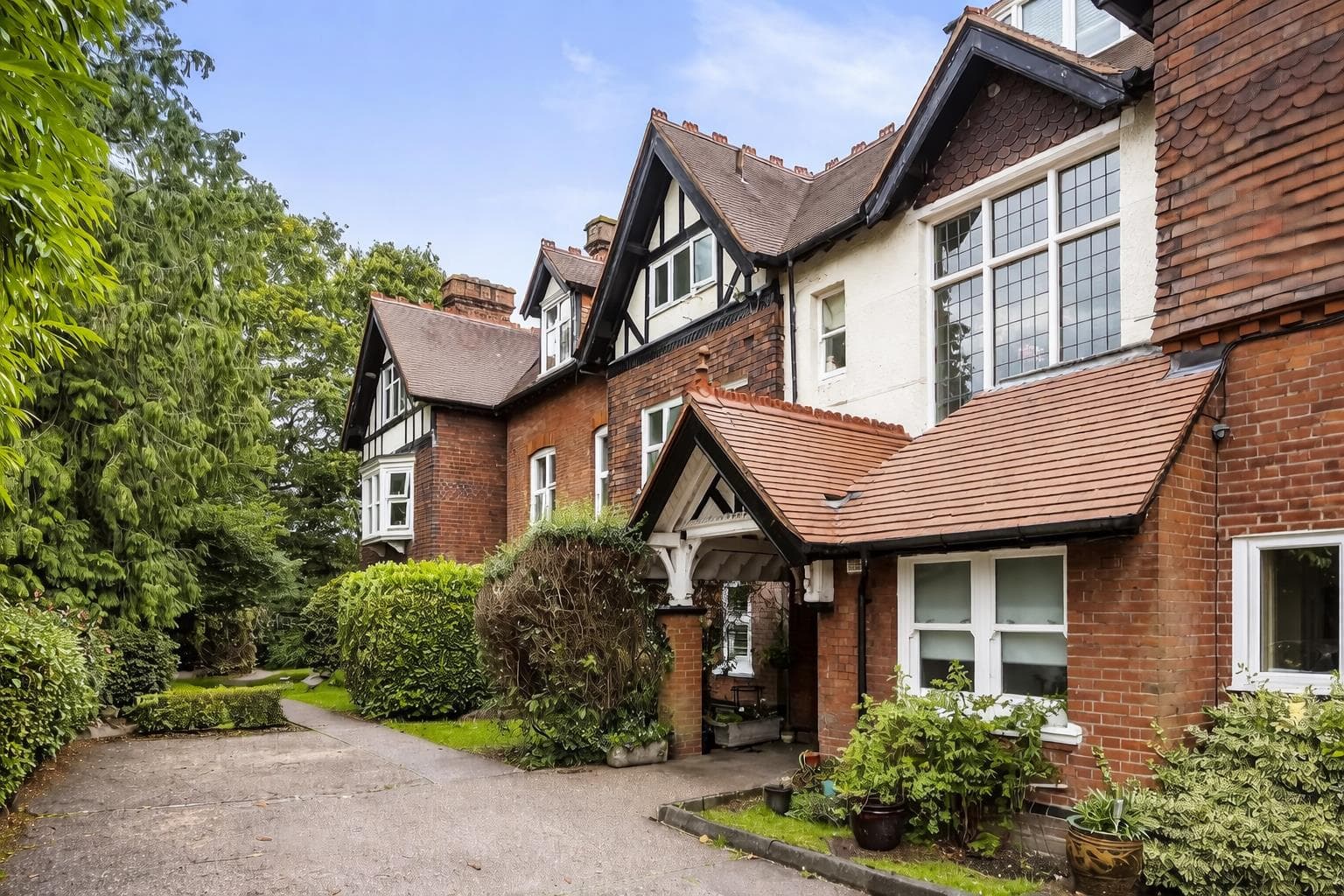 Lovibonds Avenue, Orpington, Kent, BR6 8EL