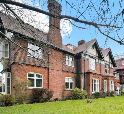 Lovibonds Avenue, Orpington, Kent, BR6 8EL