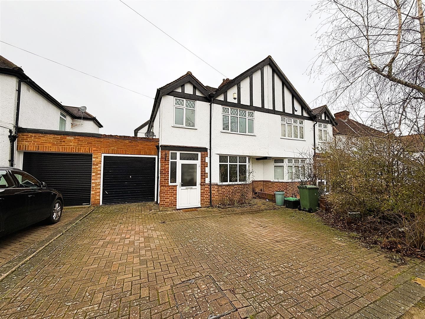 Crescent Drive, Petts Wood, Kent, BR5 1AY