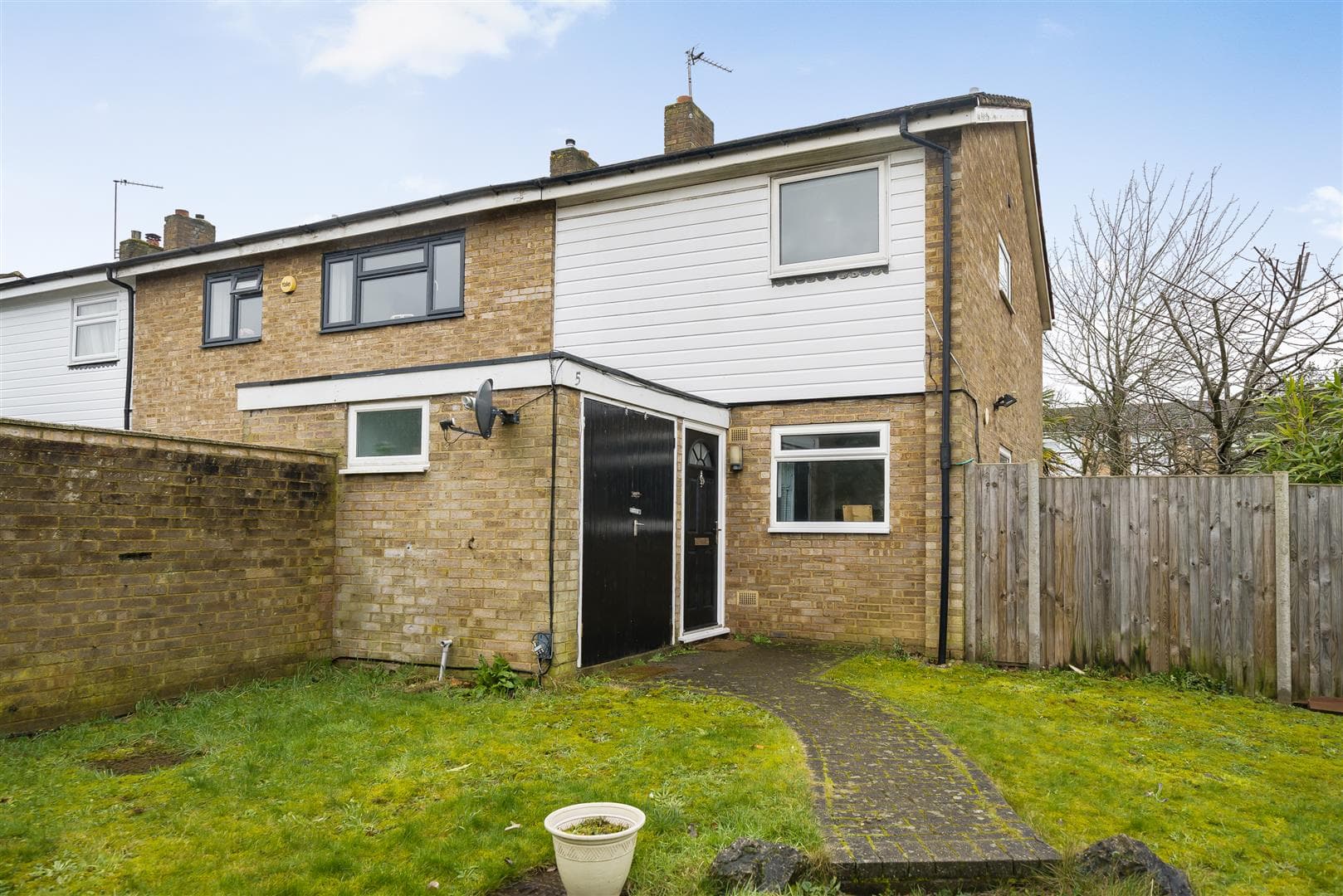 Tandridge Place, Crofton, Kent, BR6 8DL