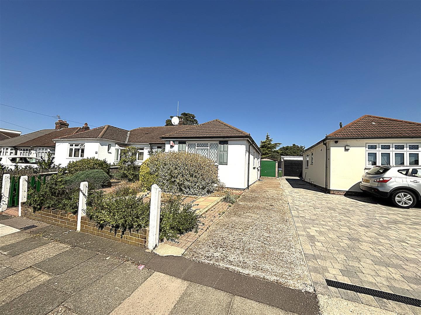 Abbotts Walk, Bexleyheath, Kent, DA7 5RJ