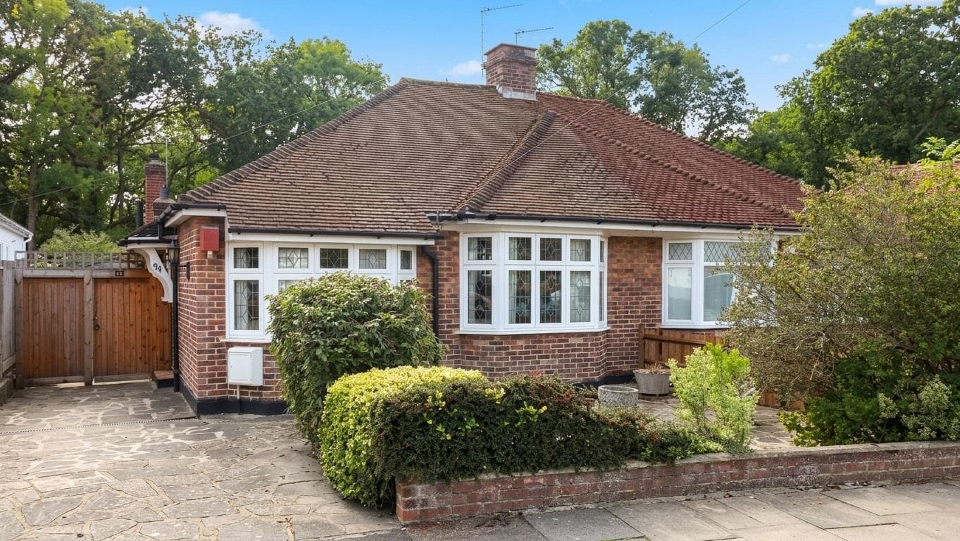 Rusland Avenue, Orpington, Kent, BR6 8AU