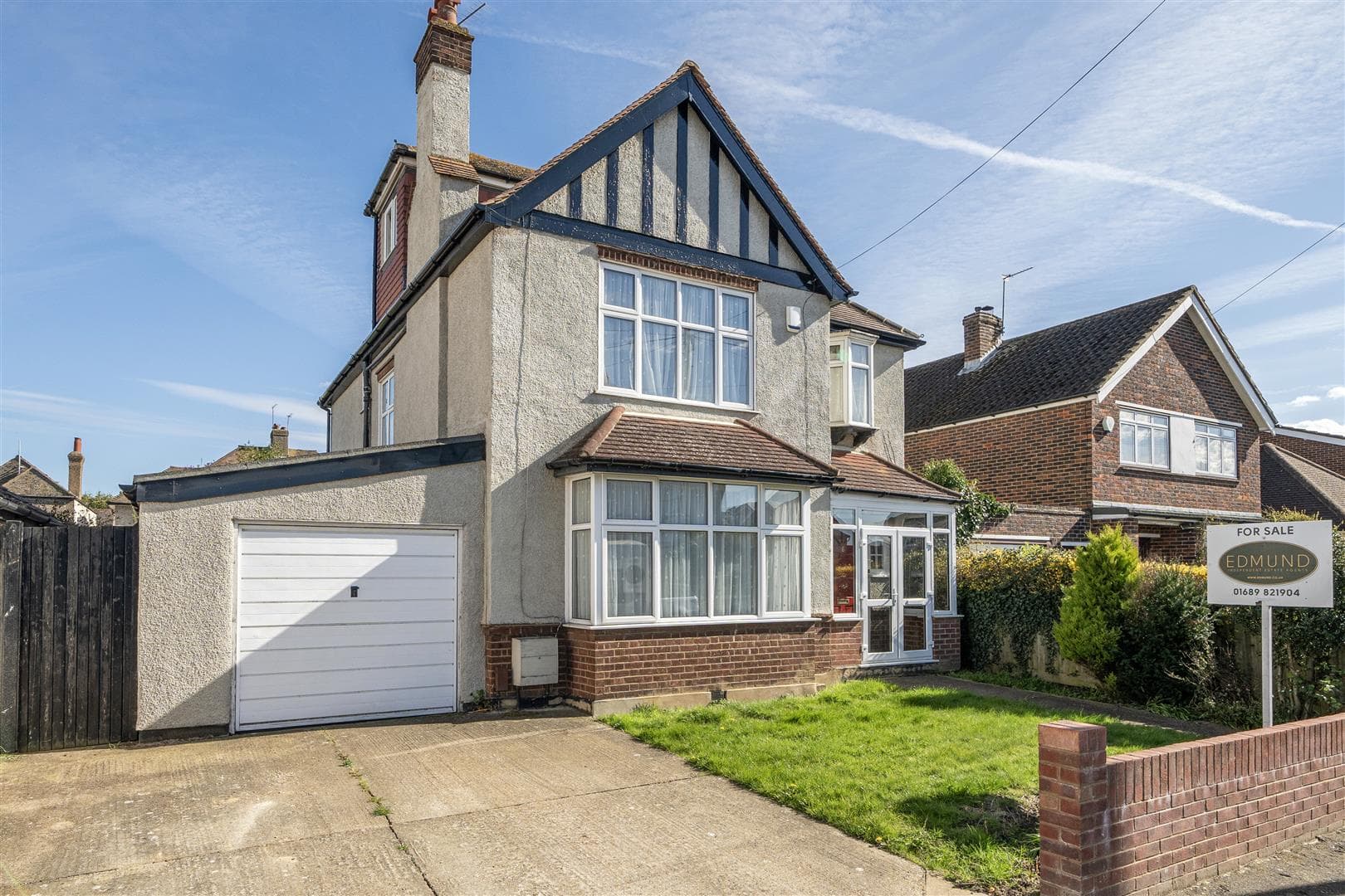 Derry Downs, Orpington, Kent, BR5 4DT